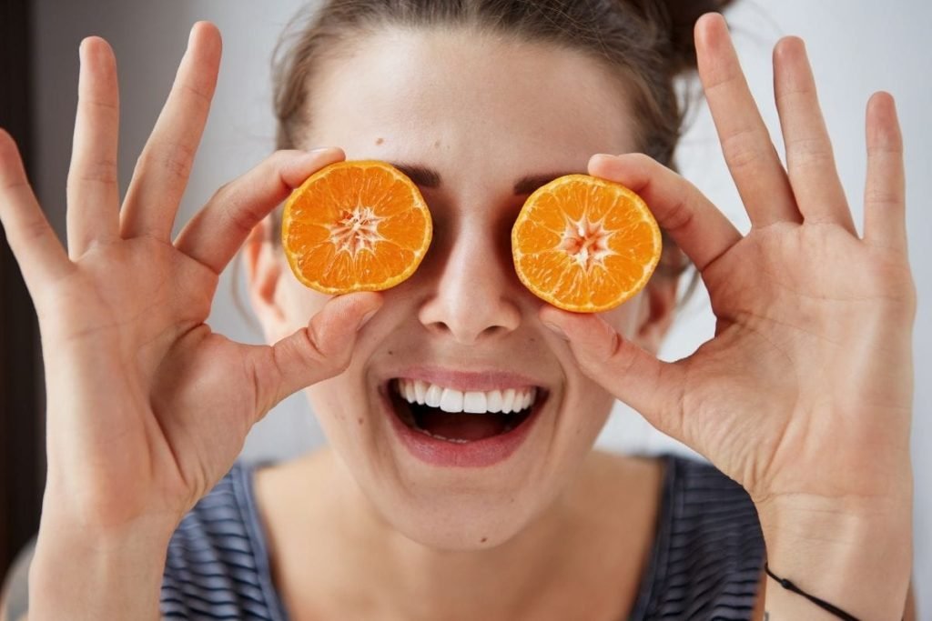 Göz Sağlığı İçin Beslenme: Göz Sağlığına İyi Gelen Besinler Nelerdir?